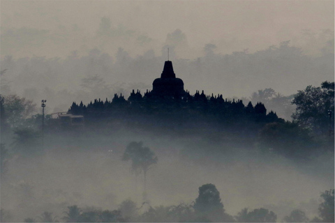 From Yogyakarta: Borobudur Sunrise on Setumbu Hill Borobudur Sunrise on Setumbu Hill