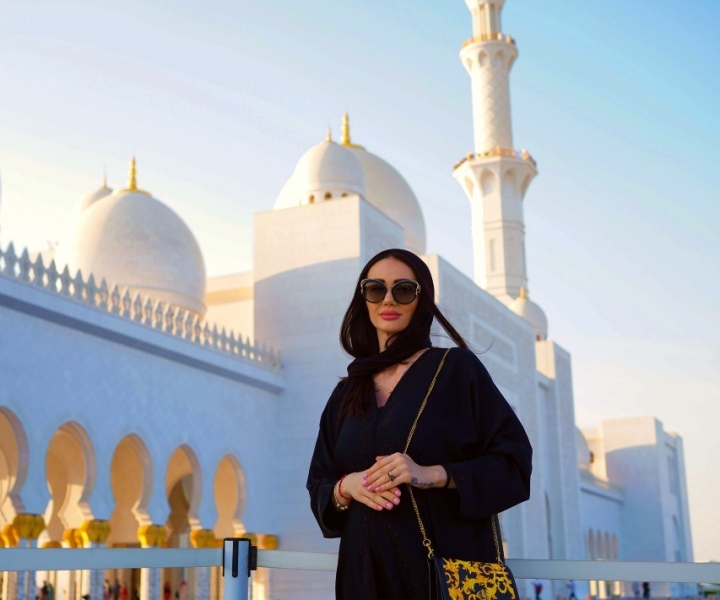 Абу-Даби: Большая мечеть, Королевский дворец и башни Этихад