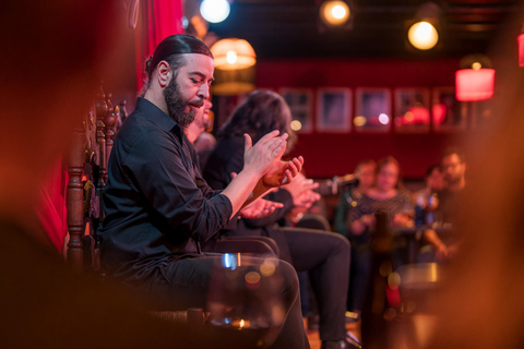 Grenade : Spectacle de flamenco avec dîner à Jardines de ZorayaSpectacle de flamenco avec Sabores de Andalucía Menú