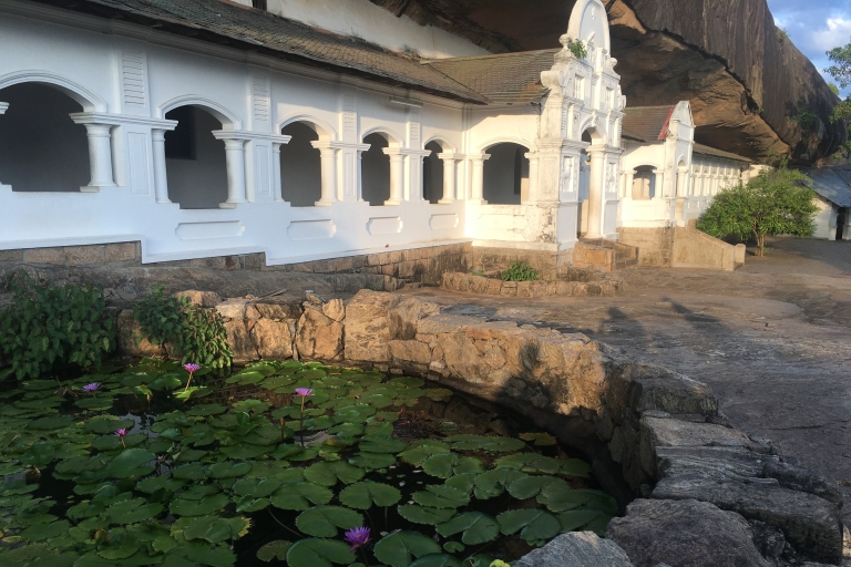 Vom Katunayake Flughafen: 8-tägige Tour durch die Schönheit Sri Lankas