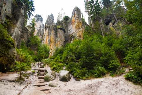 Ab Breslau: Wanderweg in der Felsenstadt