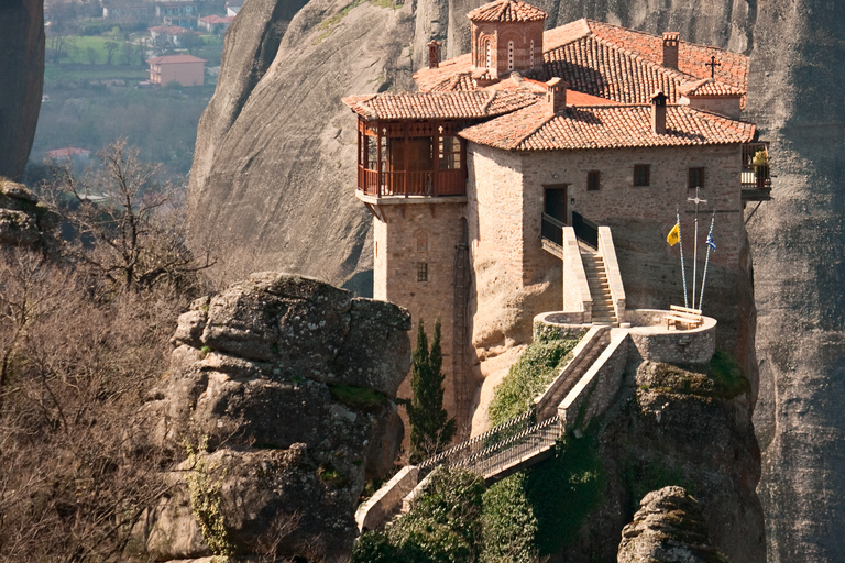 Meteora Full-Day Trip from Athens by Train Shared Tour in English with Economy Class Train