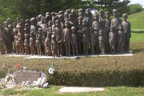 Lidice: Private Tour from Prague