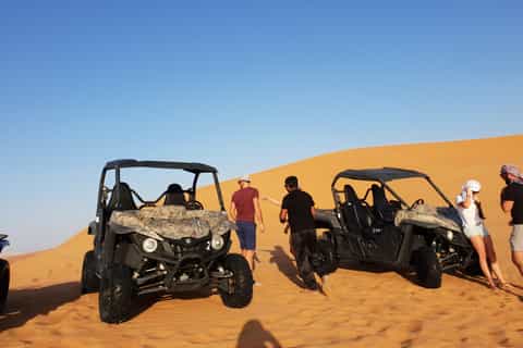 Vanuit Dubai: buggysafari door de woestijn (ochtendavontuur)