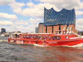 Hamburg: 1-Tages-Hop-On/Hop-Off-Bootsfahrt & Live-Kommentar Hamburg: 1-Tages-Hop-On/Hop-Off-Bootsfahrt & Live-Kommentar