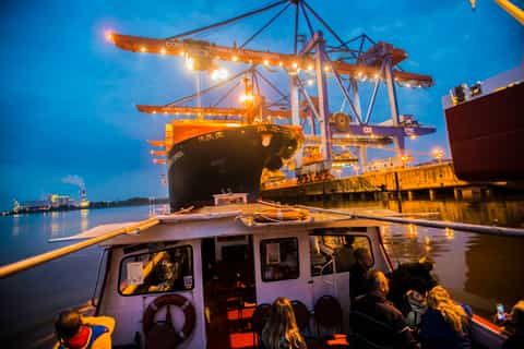 Hamburg Harbor: Evening City Lights Barge Cruise