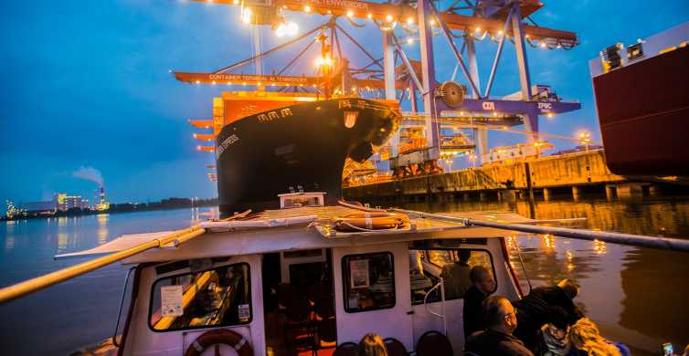 Hamburg: Abendliche Lichterfahrt durch den Hafen