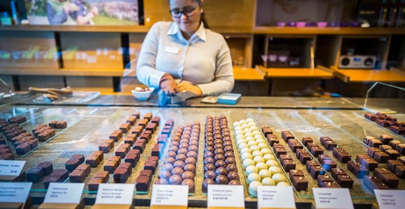 Lucerne: Chocolate Tasting with Lake Trip and City Tour