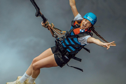 From Kandy: Lakshapana Waterfall Bungee Jump with Pickup