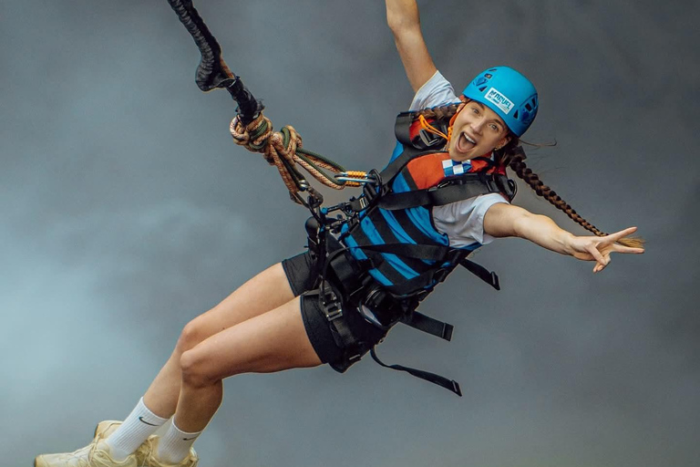 From Kandy: Lakshapana Waterfall Bungee Jump with Pickup