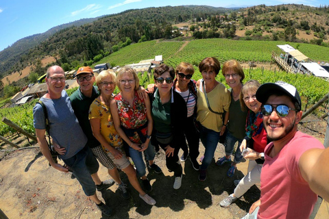 Private Casablanca Wine Valley: 2 Boutique Wineries & Lunch