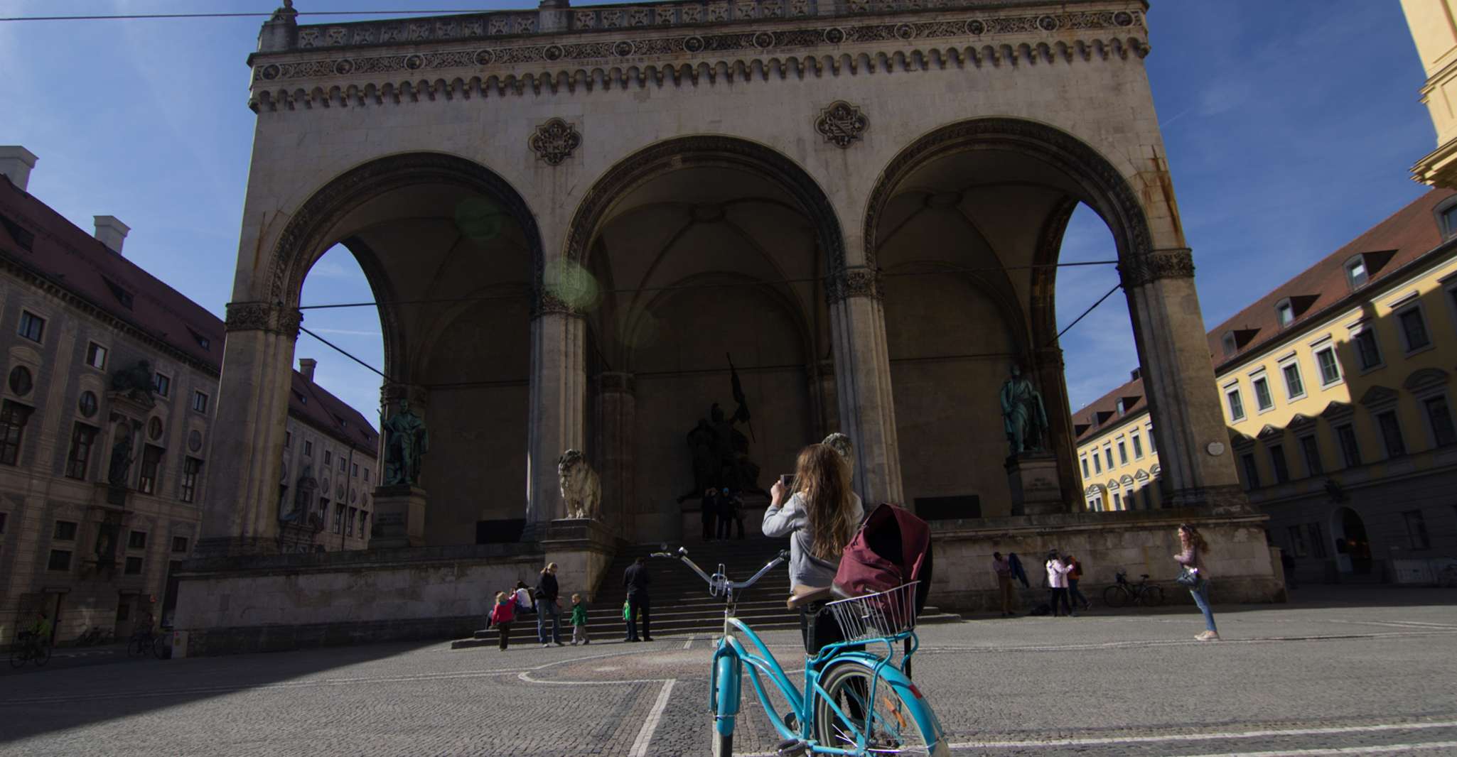 Munich, Guided City Tour by Bike - Housity
