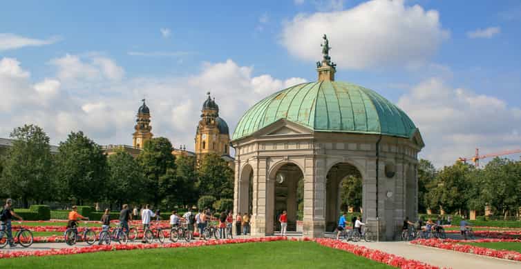 Munich: Old Town Walking Tour photo 6