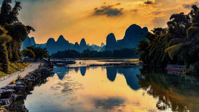 guilin city li river cruise and yangshuo group day tour
