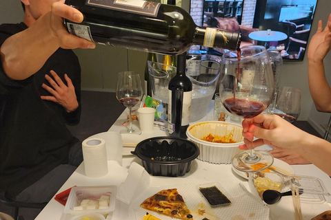 Seoul: Korean Food and Wine Pairing Experience in Sinchon