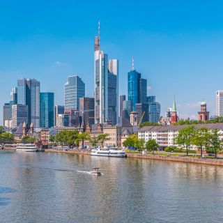 Frankfurt: River Main Sightseeing Cruise met commentaar