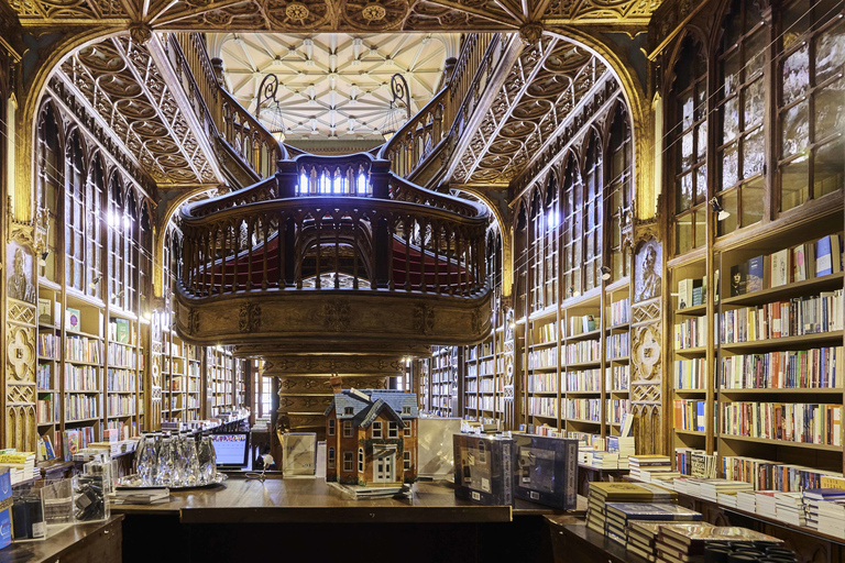 Porto: tour della città a piedi di 3 ore e visita alla libreria LelloOpzione standard