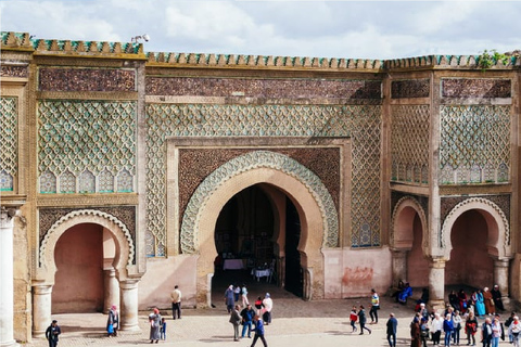 Fes: Volubilis Roman Ruins, Mouly Idriss, & Meknes Day Trip