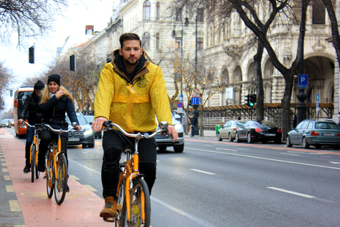 Budapest: Fahrradtour mit KaffeepauseKurze Fahrradtour im Winter mit Kaffeepause