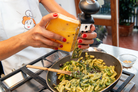 Catania: Corso di cucina privato a casa di un locale