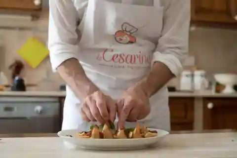 Lucca: Mercado e aula de culinária em casa de um habitante local