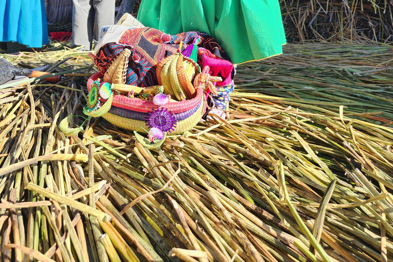 Get to know Lake Titicaca up close: 2 days and 1 night among islands and communities