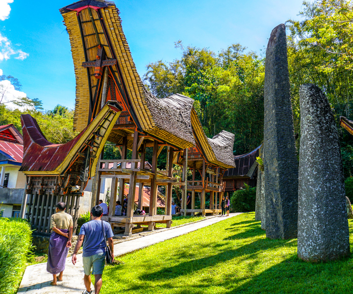 From Bali: Private 3-Day Tour of Tana Toraja