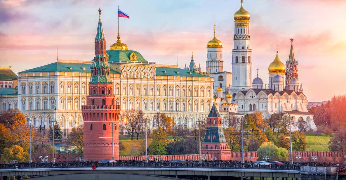 Moscow: Kremlin, Armoury Chamber and Diamond Fund Tour
