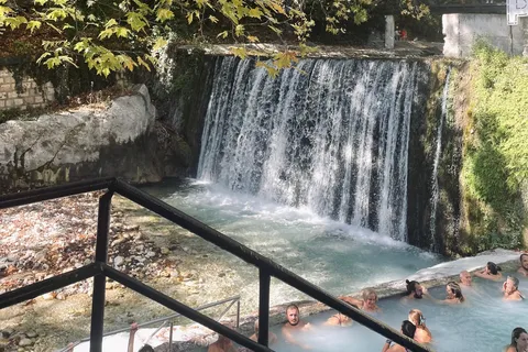 Tesalónica: Baños termales de Pozar y excursión a las cascadas de Edesa