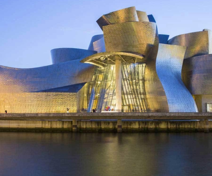 Guggenheim-museet, Bilbao: Guidet skip køen-rundvisning