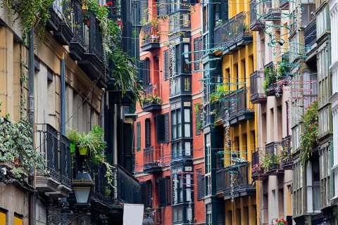 Bilbao: Old Quarter Walking Guided TourWycieczka po francusku