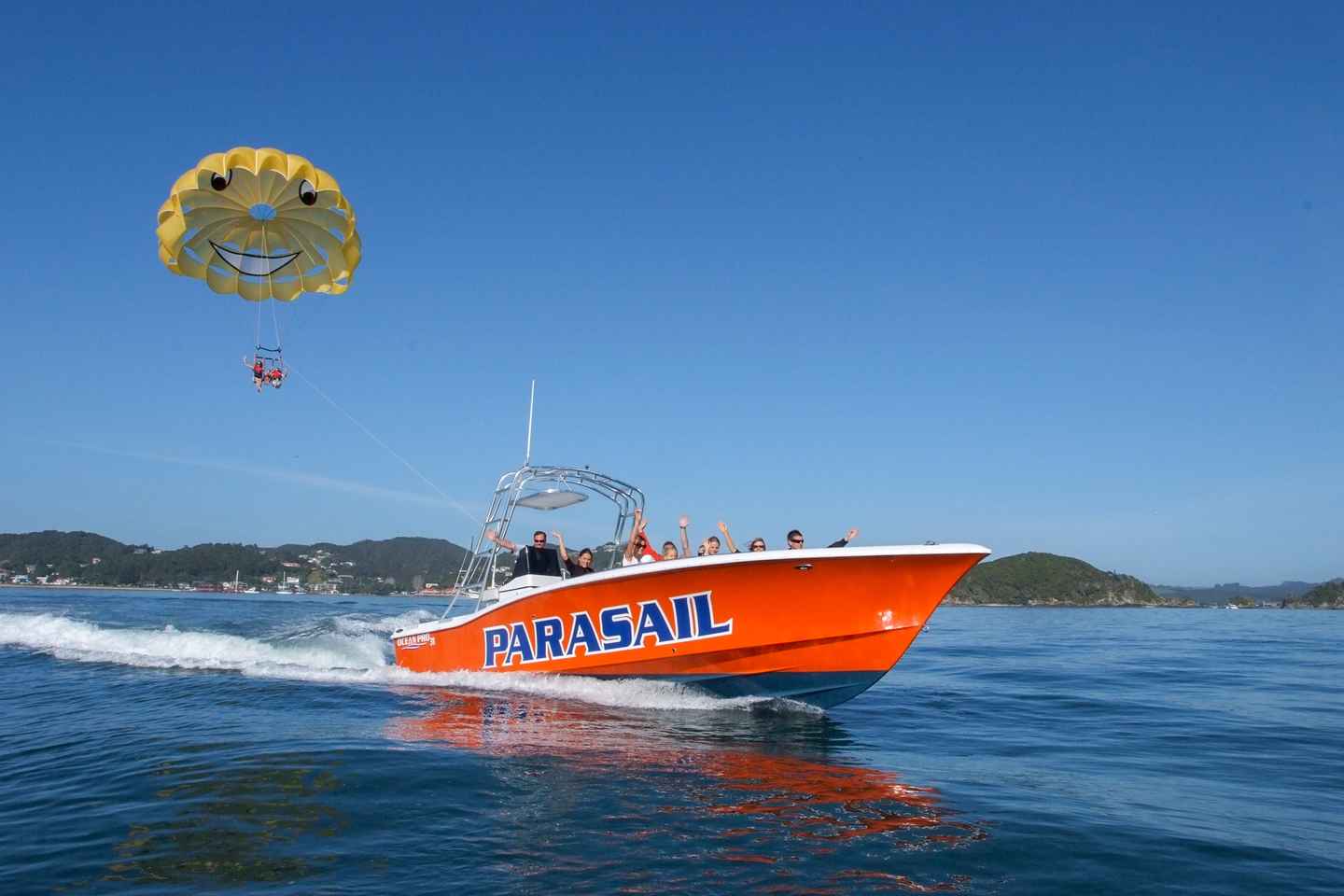 Paihia: Bay of Islands Parasailing Flight - Single Flight