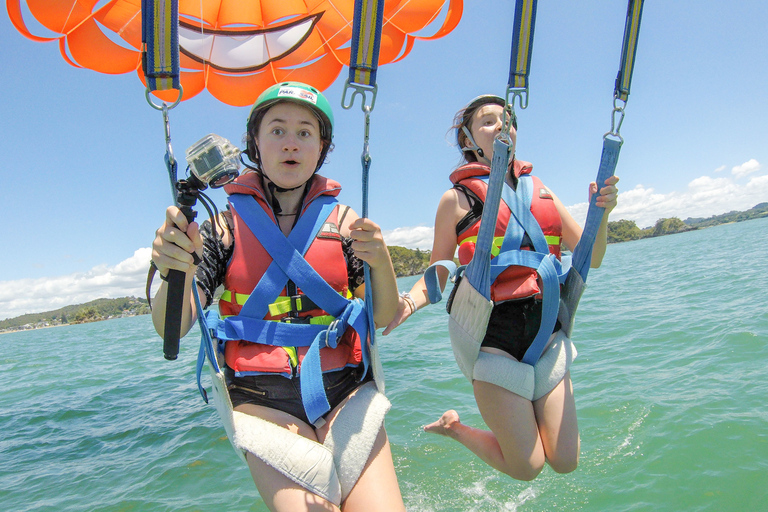 Bay of Islands: Parasail, Paihia and Russell Tandem Parasail Flight