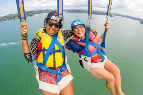 Bay of Islands: Parasail, Paihia i Russell