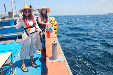 Jeju: verborgen parels, zeebootvisreis met lunchJeju: verborgen parels, zeebootvisvakantie met lunch