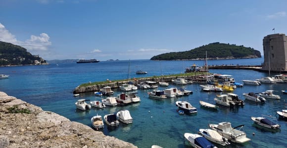 Ab Makarska Riviera: Tagestour nach Dubrovnik mit polnischem Guide