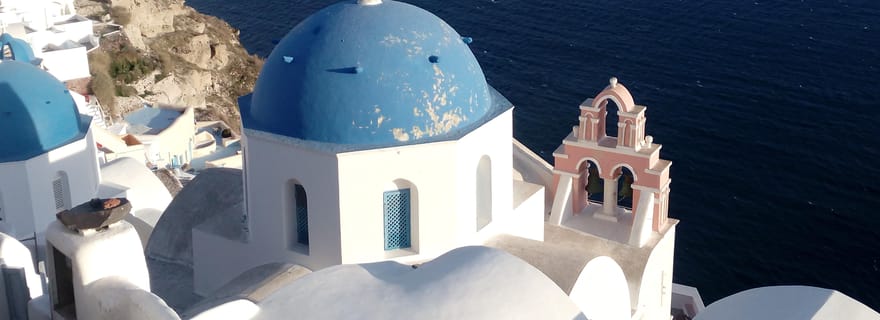 Santorin : visite en petit groupe des châteaux vénitiens