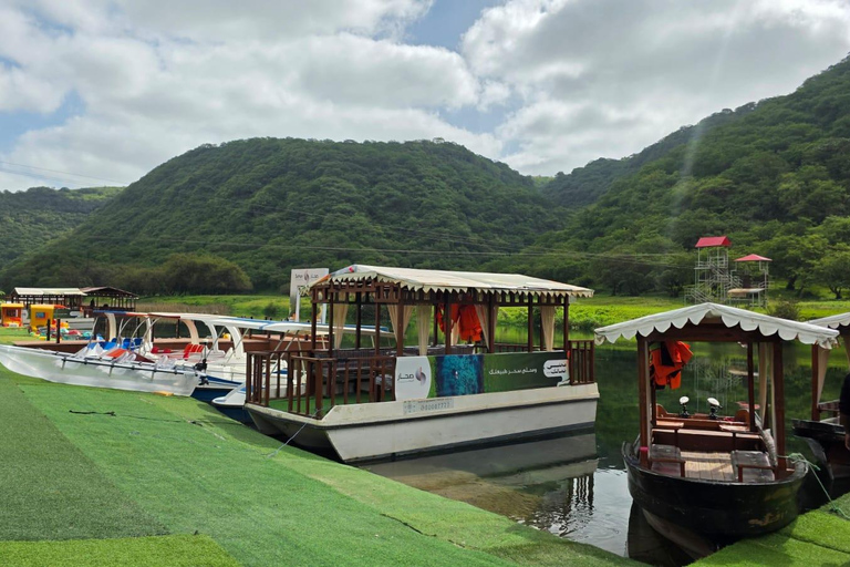 From Salalah: East Salalah Full-Day Guided Tour with Pickup