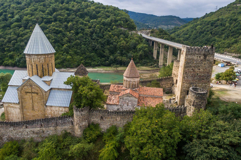 Tbilisi: dagtour Kazbegi, Gudauri en Ananuri