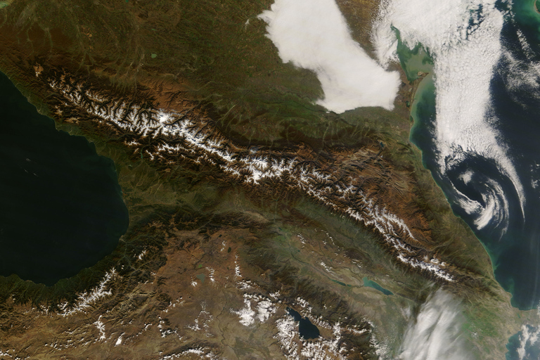 Tbilisi: Heldagstur till Kazbegi, Gudauri och AnanuriTbilisi: Dagstur till Kazbegi, Gudauri och Ananuri