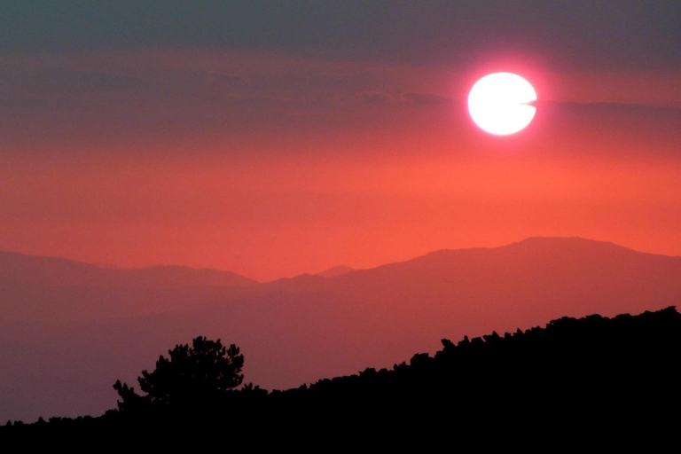 Z Katanii: Etna o zachodzie słońcaZ Katanii: wycieczka publiczna na Etnę Sunset