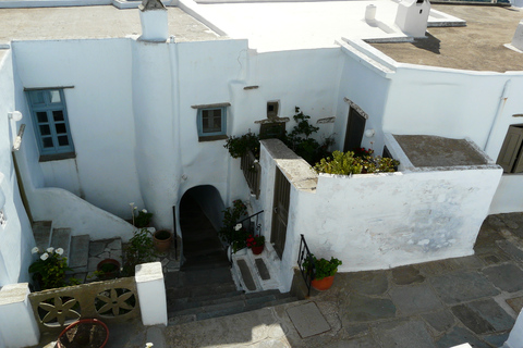 Depuis Mykonos : voyage d’une journée à l’île de TinosCircuit au départ du port de Tinos