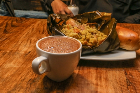 Bogota: Food Tasting Tour en Coffee Workshop