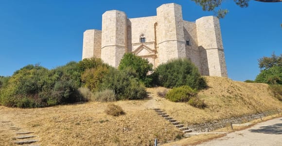 Matera & Castel del Monte: Tour of the Best UNESCO Sites