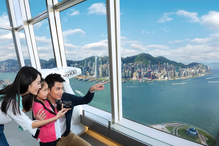 Hong Kong : billet pour l'observatoire Sky100 et forfait restaurationHong Kong : forfait observatoire Sky100 et restauration