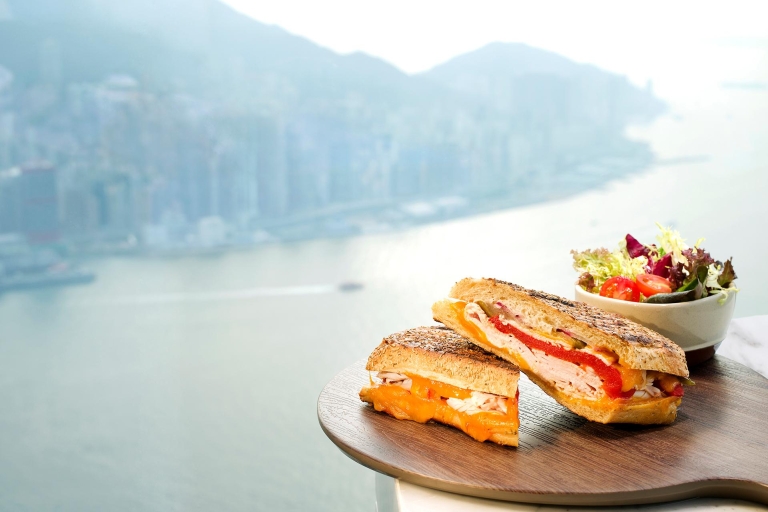 Hongkong: bilet do obserwatorium Sky100 i pakiet gastronomicznyHongkong: Obserwatorium Sky100 i pakiet napojów