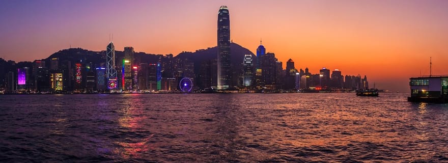 Hong Kong : Croisière de jour ou au coucher du soleil dans le port de Victoria
