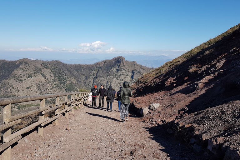 De Nápoles: Viagem de um dia ao Monte Vesúvio com o Guia AlpinoDe Nápoles: Excursão de 1 Dia Monte Vesúvio c/ Guia Alpino