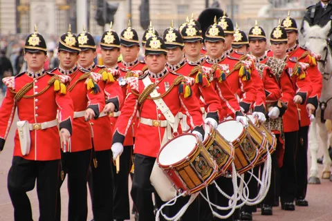 Londres: Palácio de Buckingham e experiência de mudança da guarda