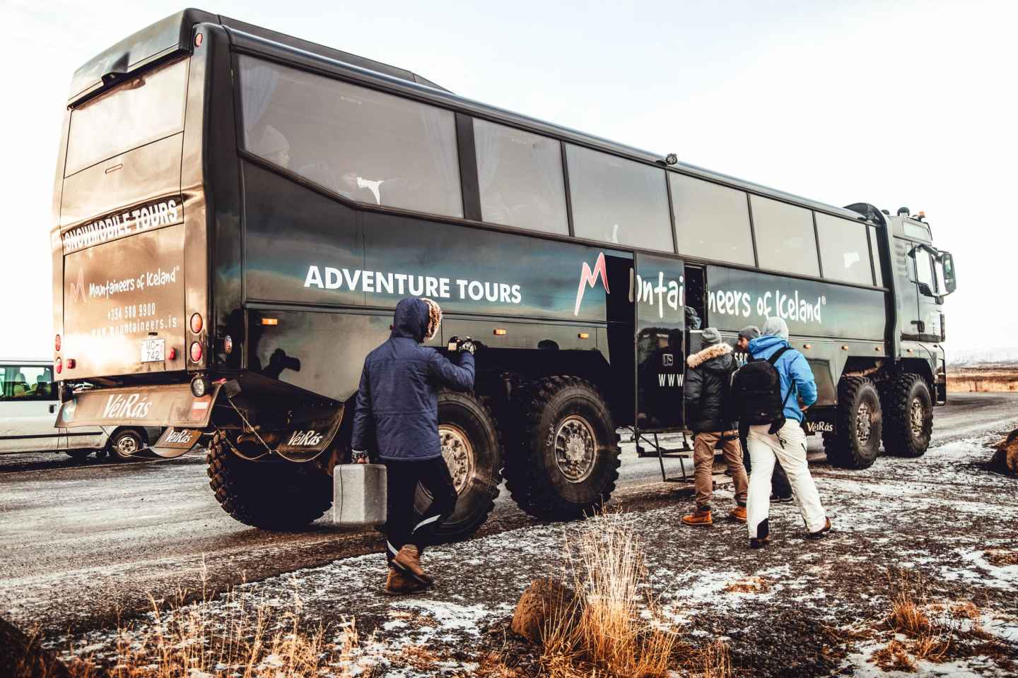 From Gullfoss: Langjökull Glacier Snowmobile Tour